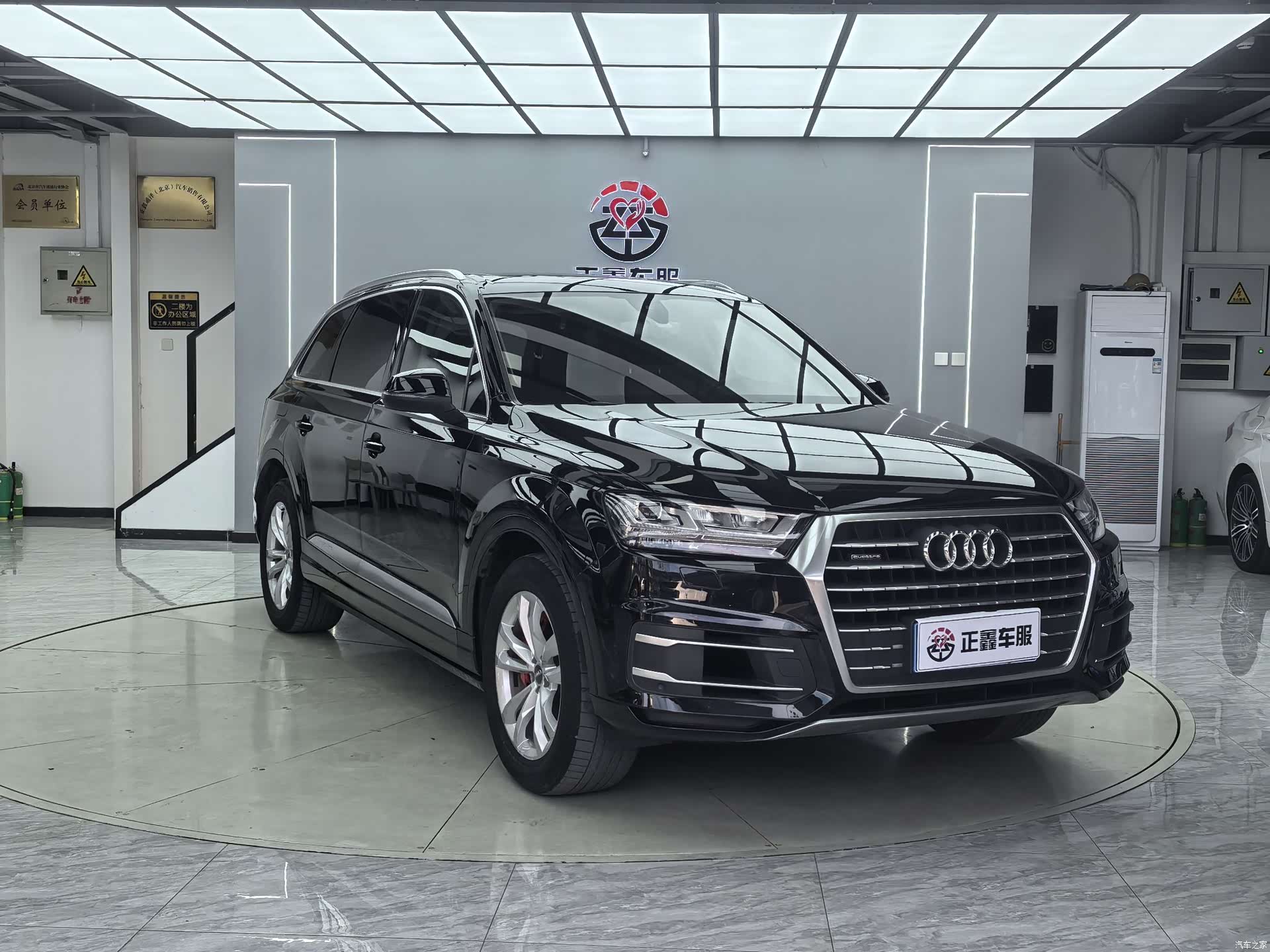 Audi Q7, 2016 3