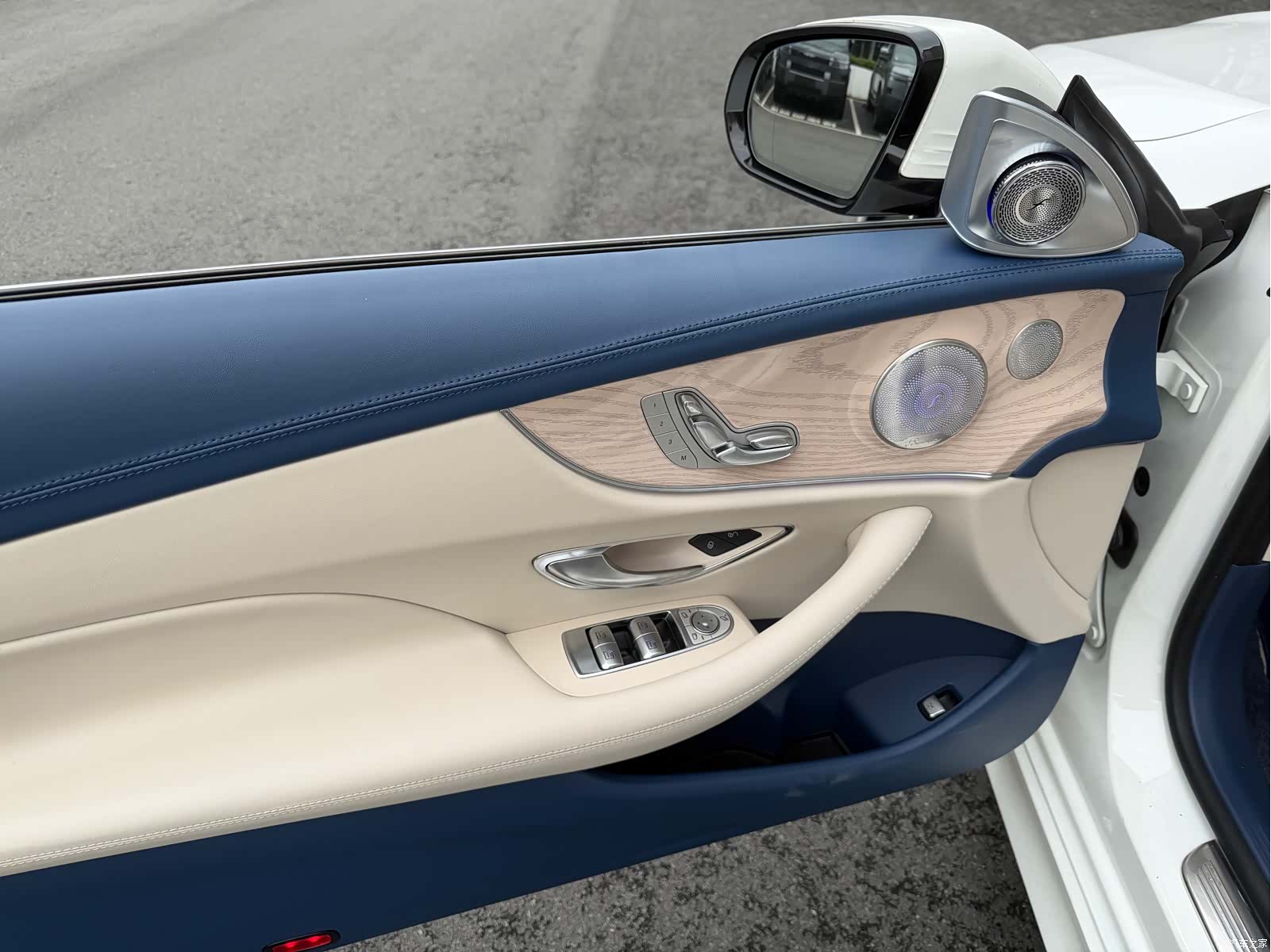 Mercedes-Benz E-Class, 2019 8