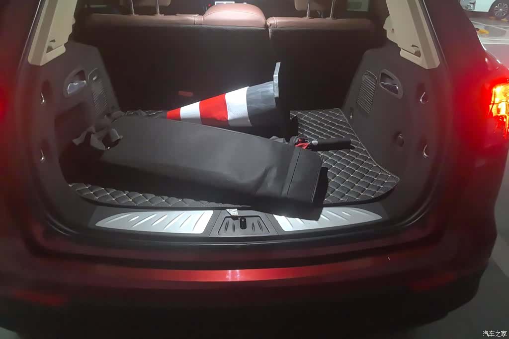 Buick Envision Plus, 2018 4