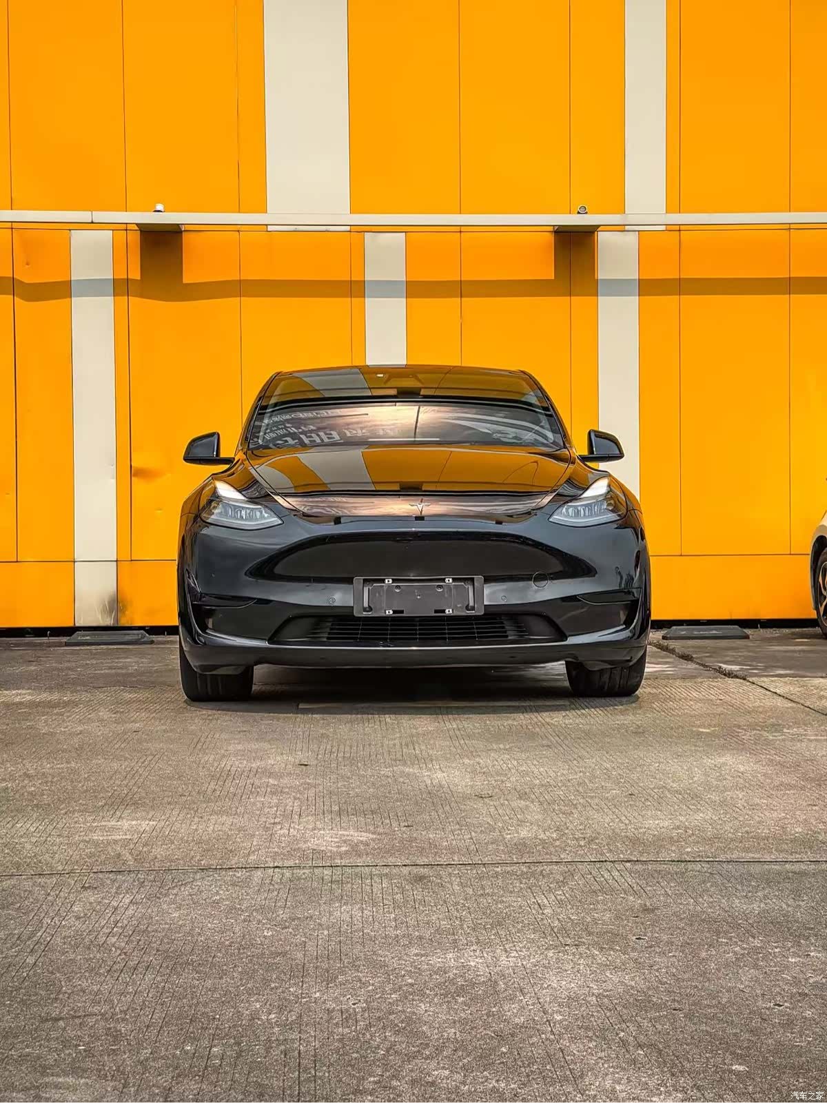 Tesla Model Y, 2022 2