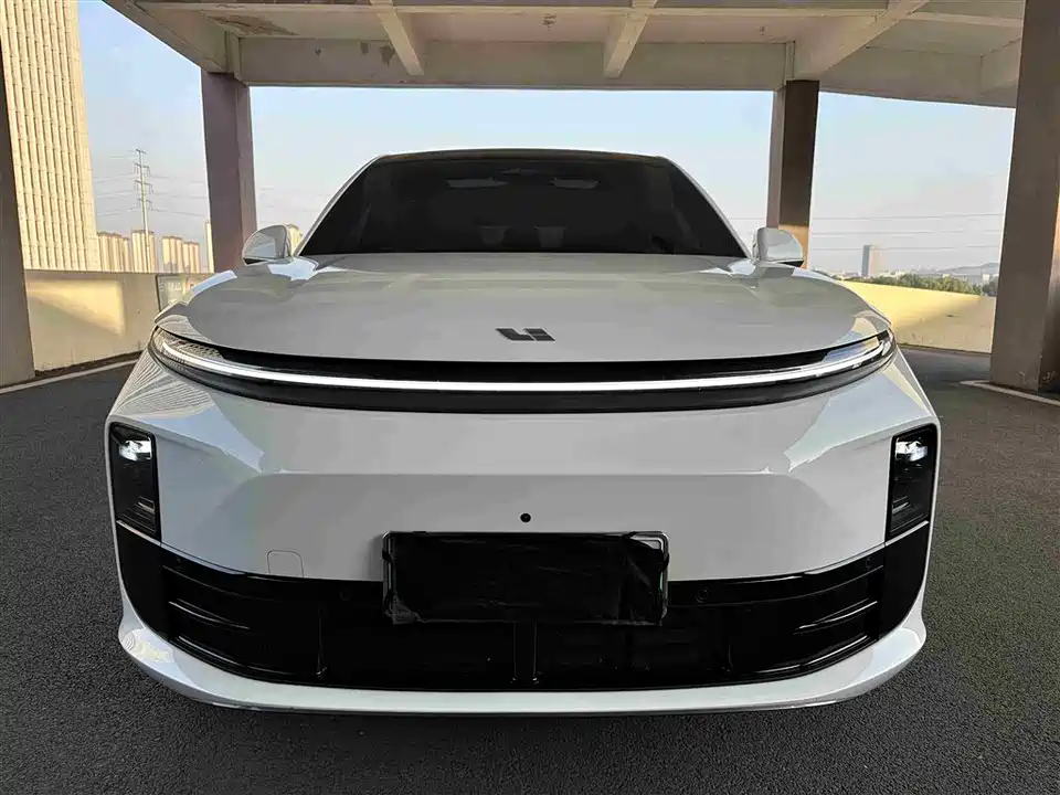 Li Auto Ideal L6