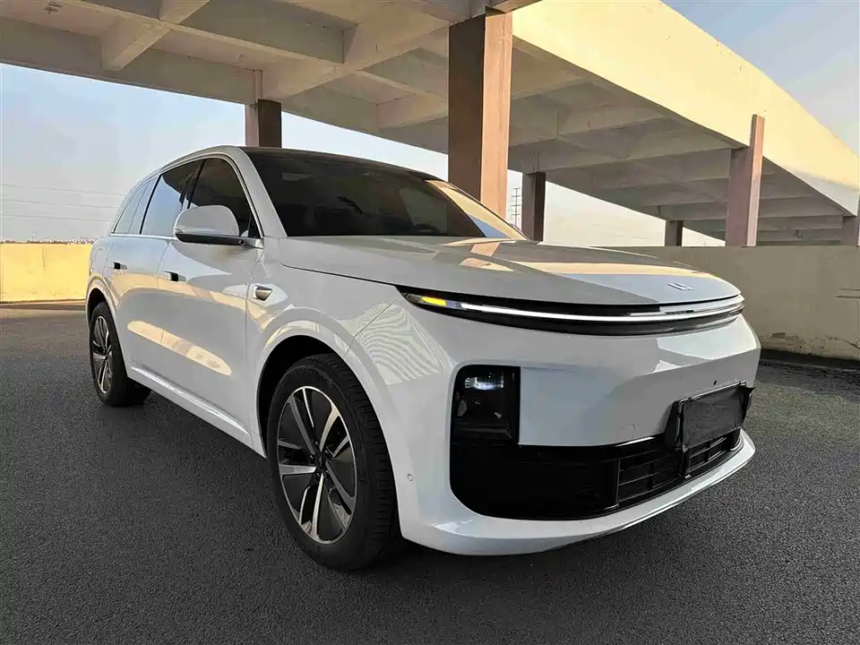Li Auto Ideal L6