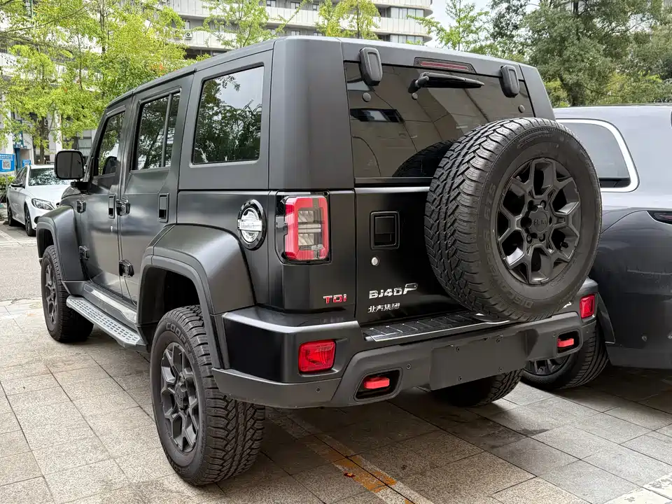 Beijing BJ40