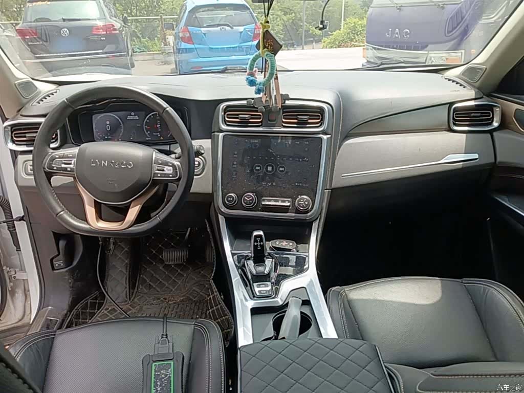 Lynk & Co 01, 2018 10