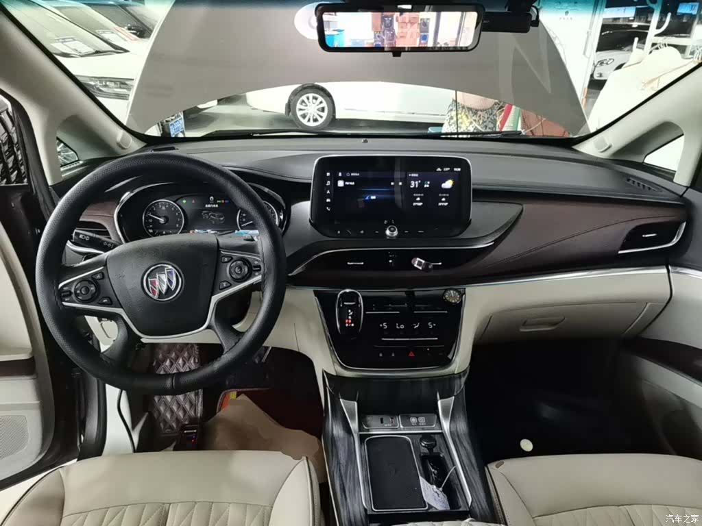 Buick GL8, 2021 10