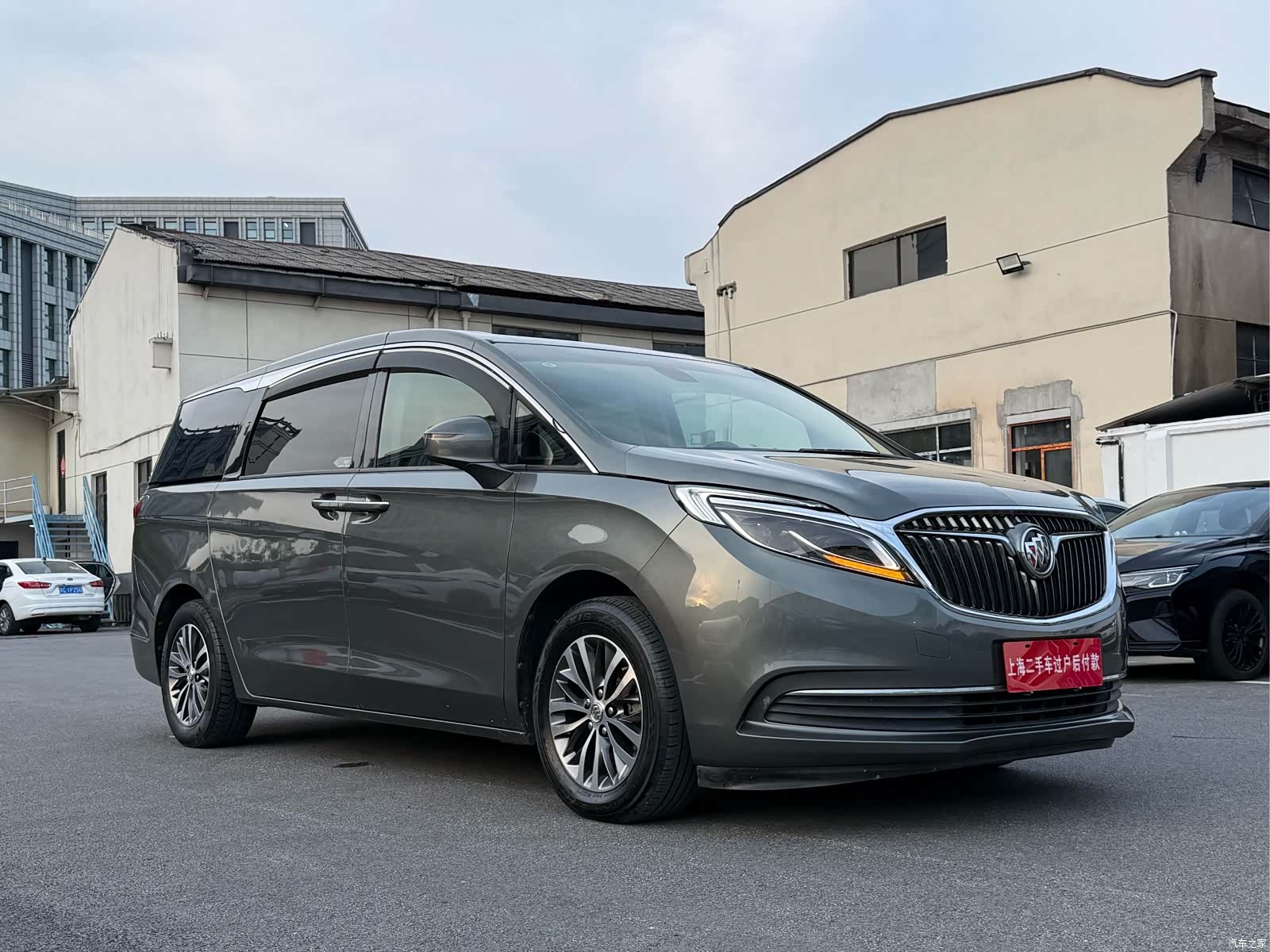 Buick GL8, 2017 3