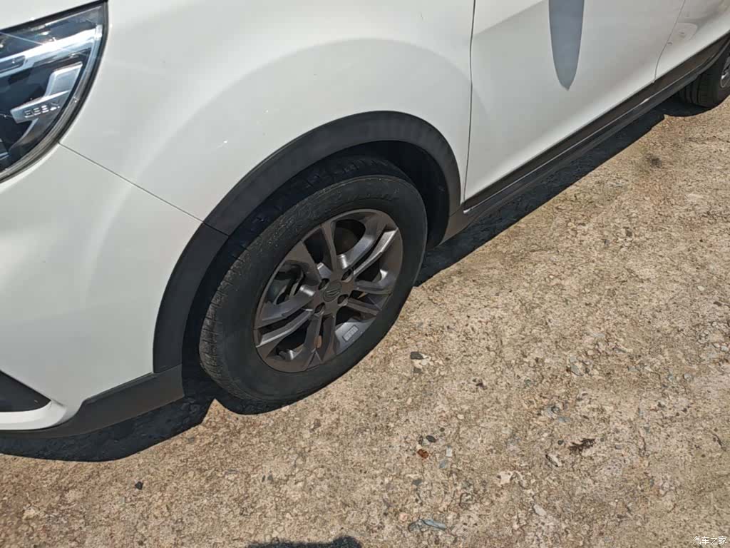 Geely X3, 2020 23