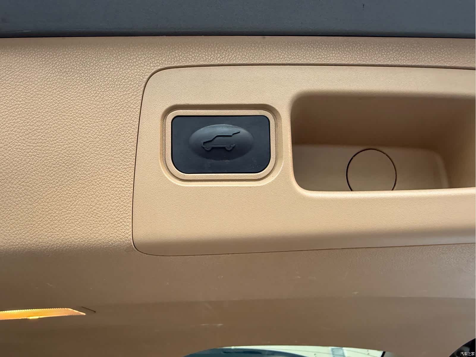 Buick GL8, 2017 24