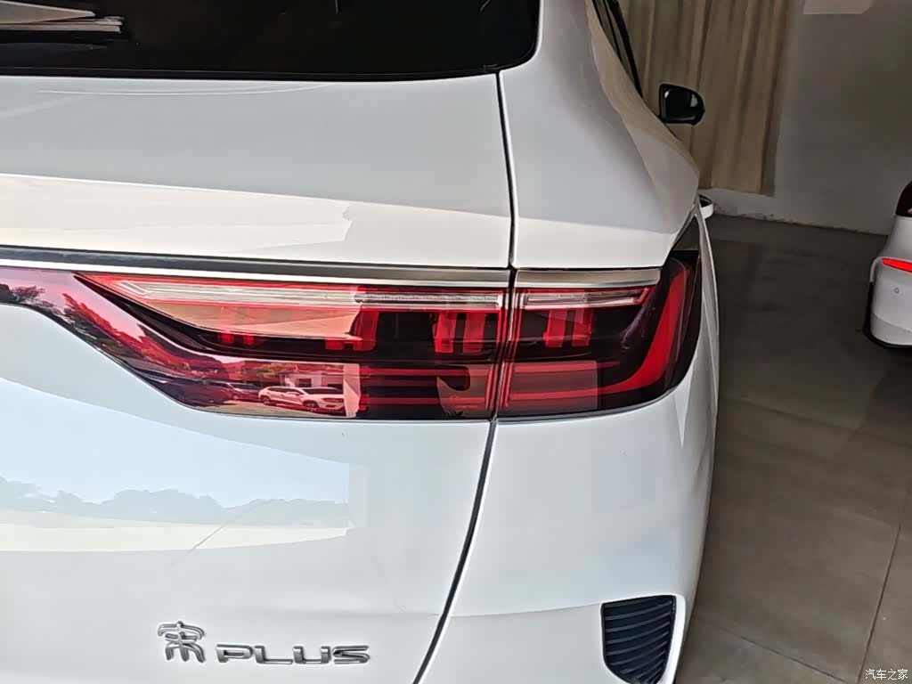 BYD Song, 2023 8