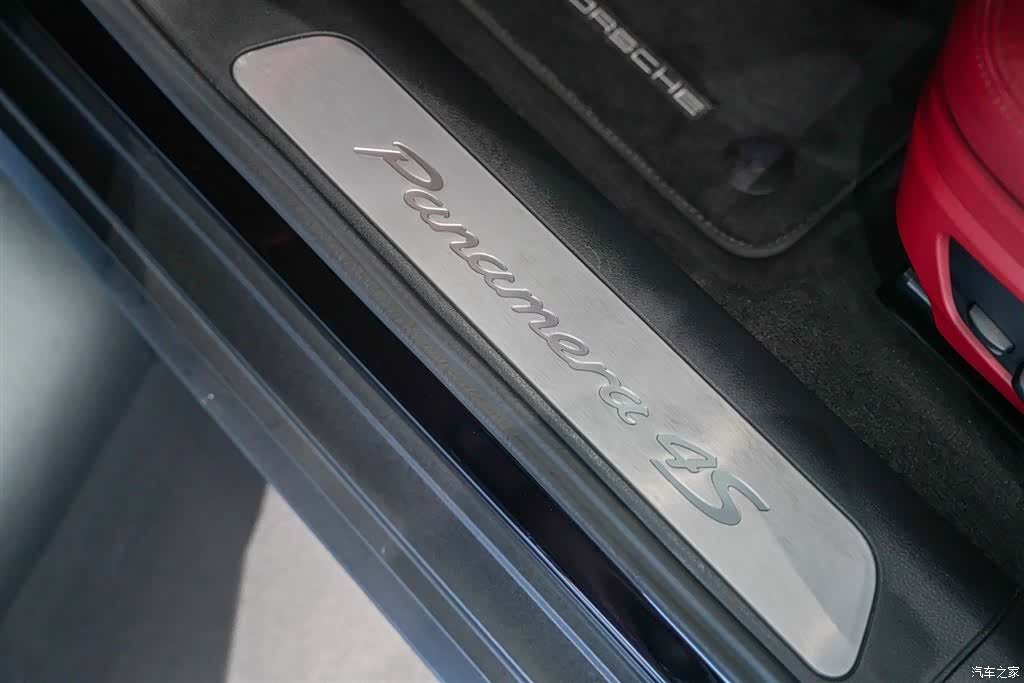 Porsche Panamera, 2022 10