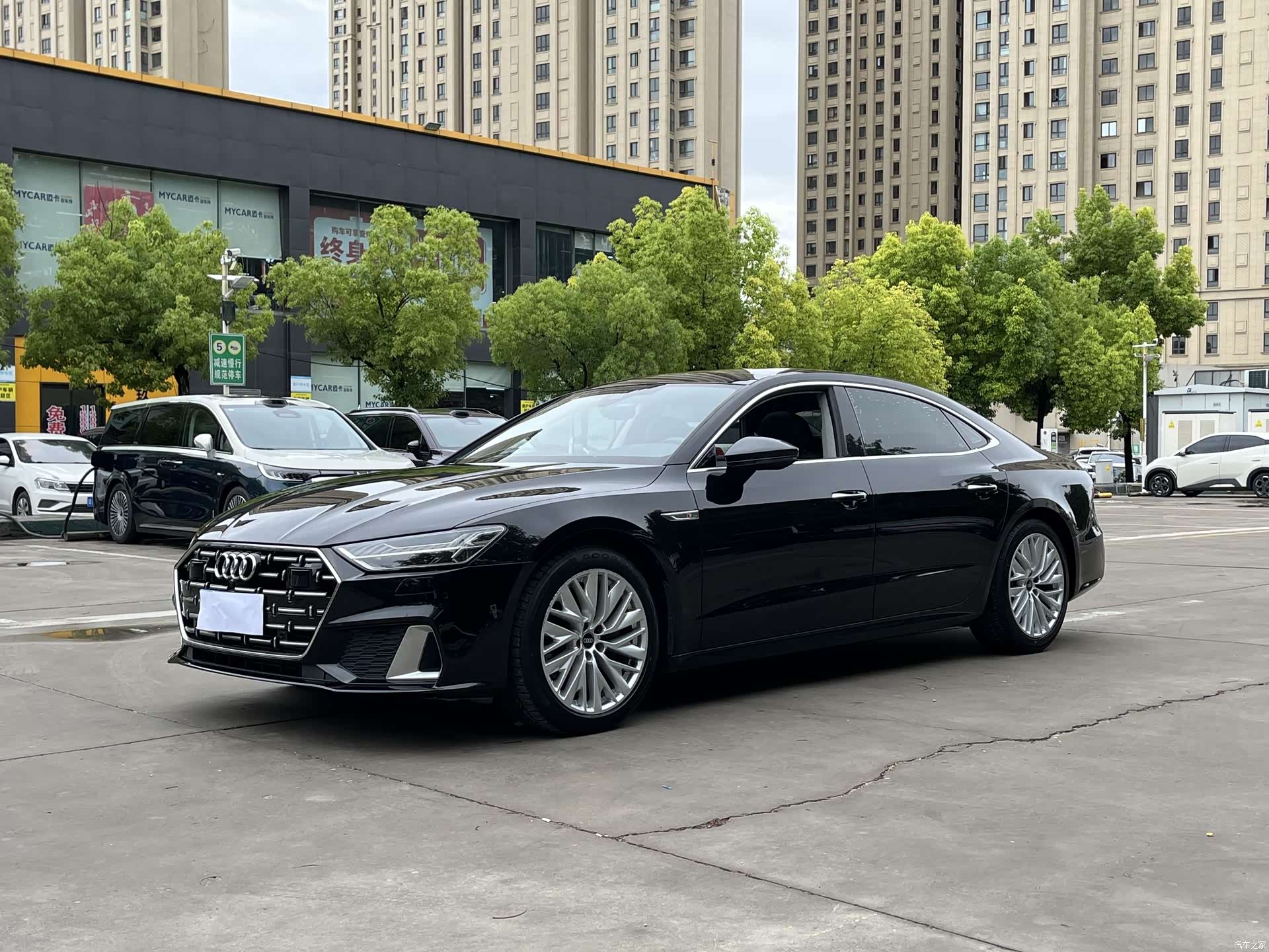 Audi A7L, 2024 7
