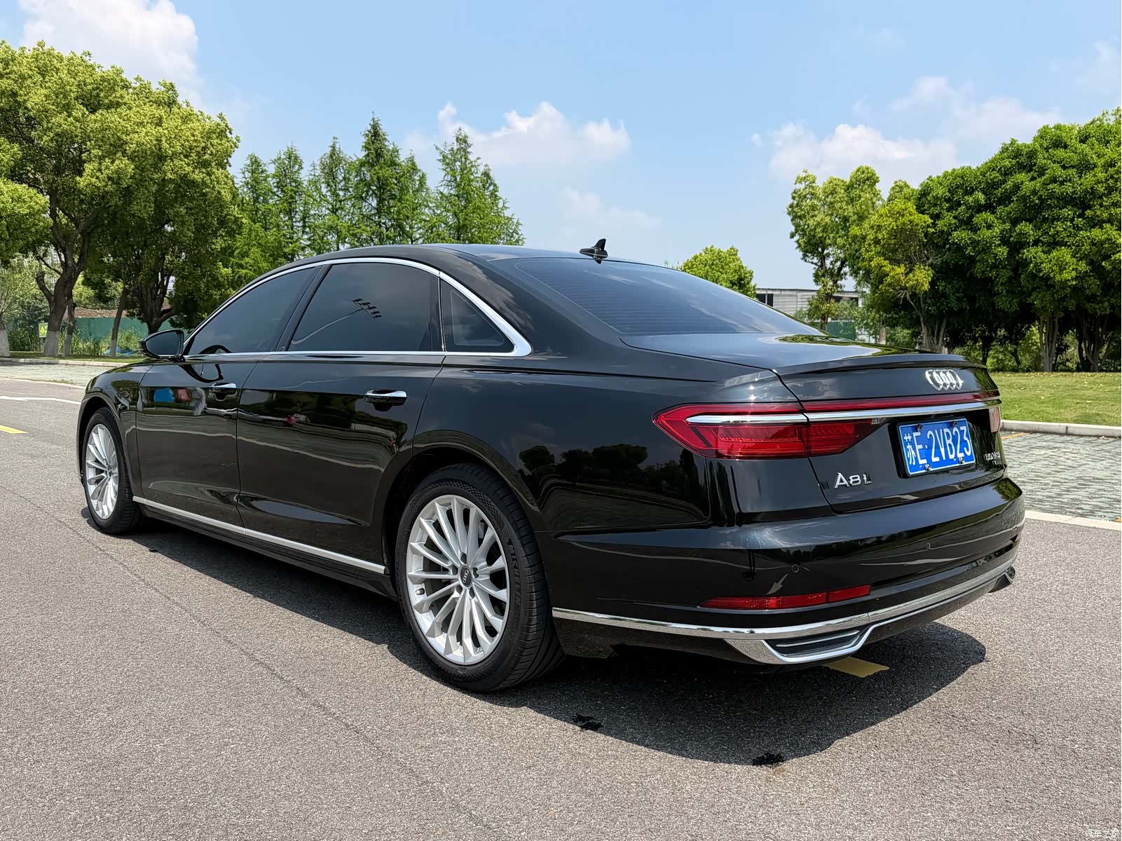 Audi A8L, 2020 12