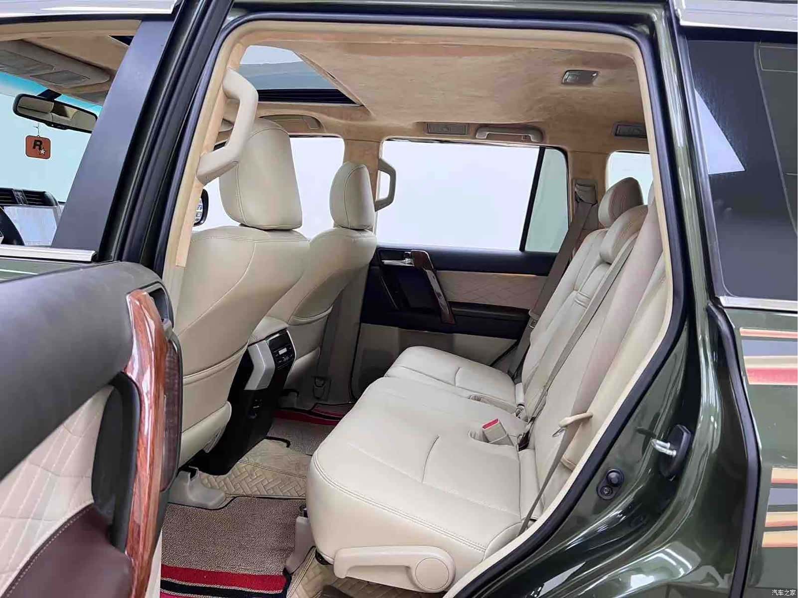 Toyota Prado, 2012 9