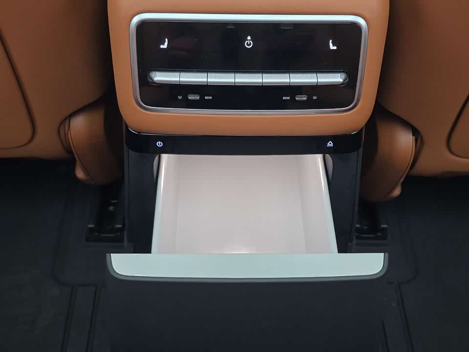 Li Auto Ideal L9