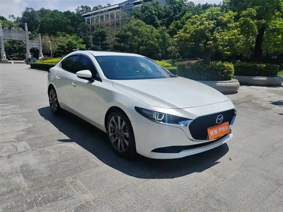 Mazda 3 Angkesaila