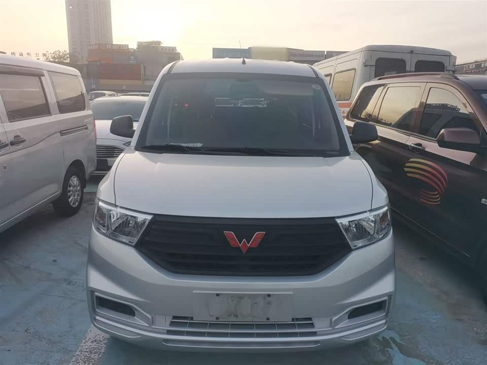 Wuling Wuling Hongguang V