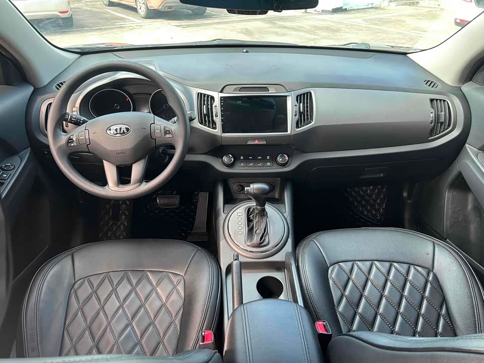 Kia Smart running