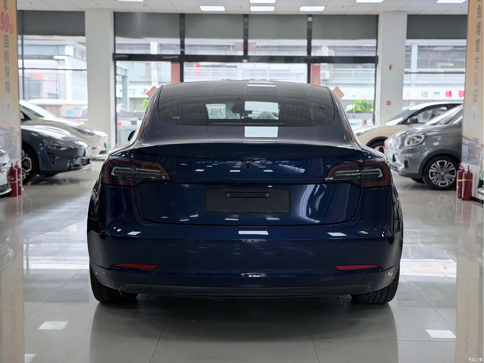 Tesla Model 3, 2020 все фото
