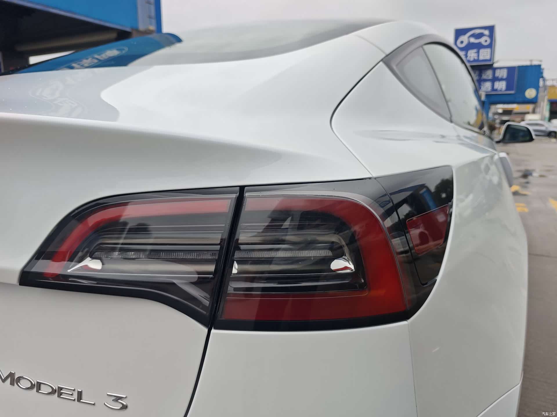Tesla Model 3, 2023 19