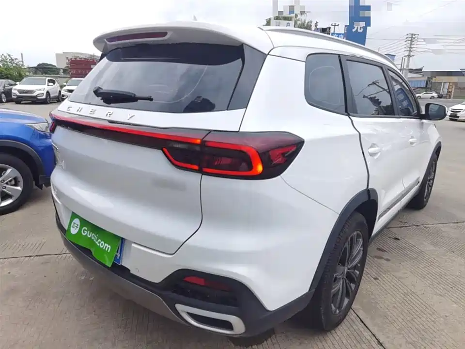Chery Tiggo 8