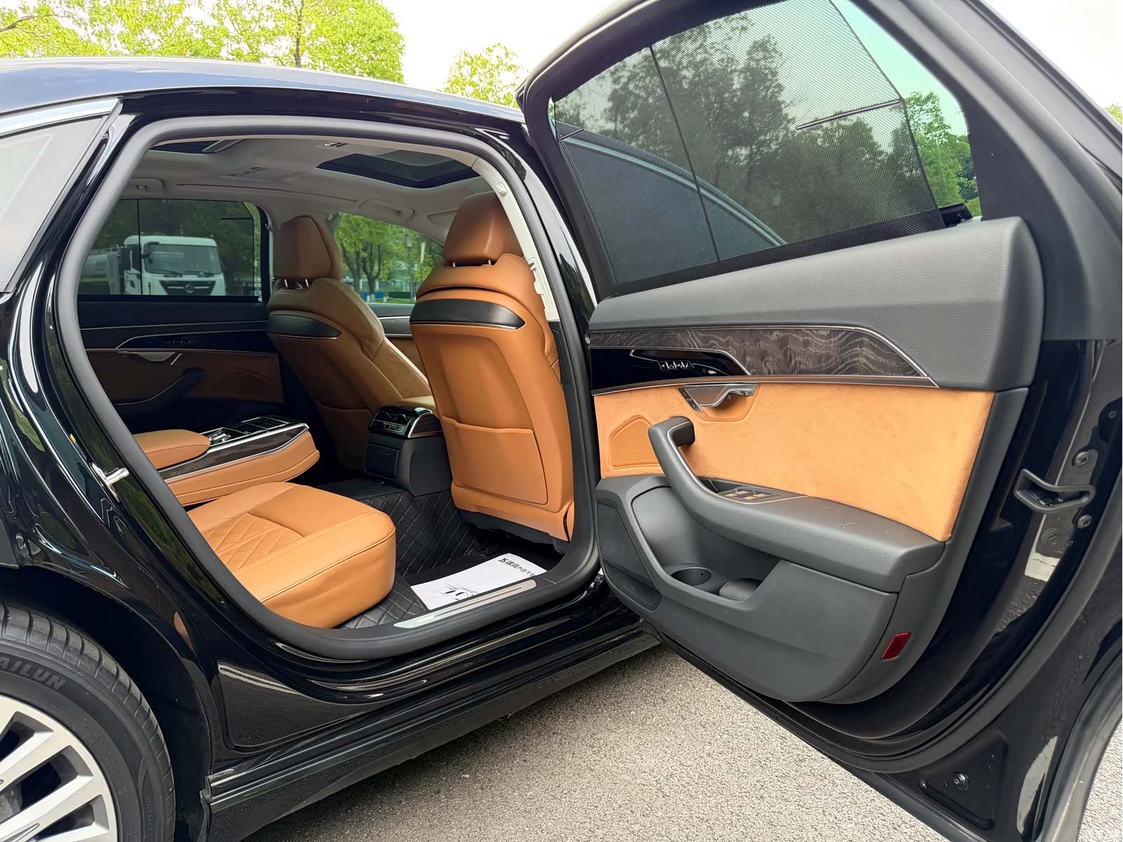 Audi A8L, 2021 21
