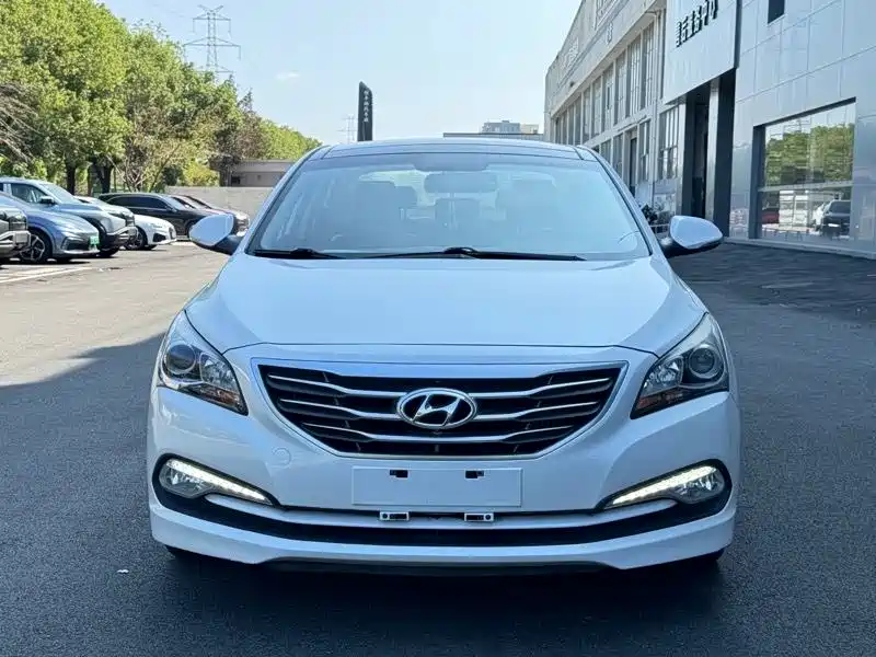 Hyundai Name picture