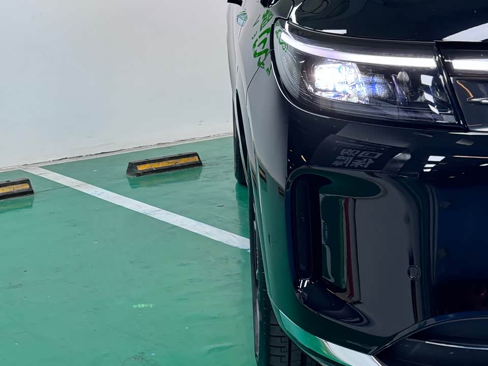 AITO Ask the world M7