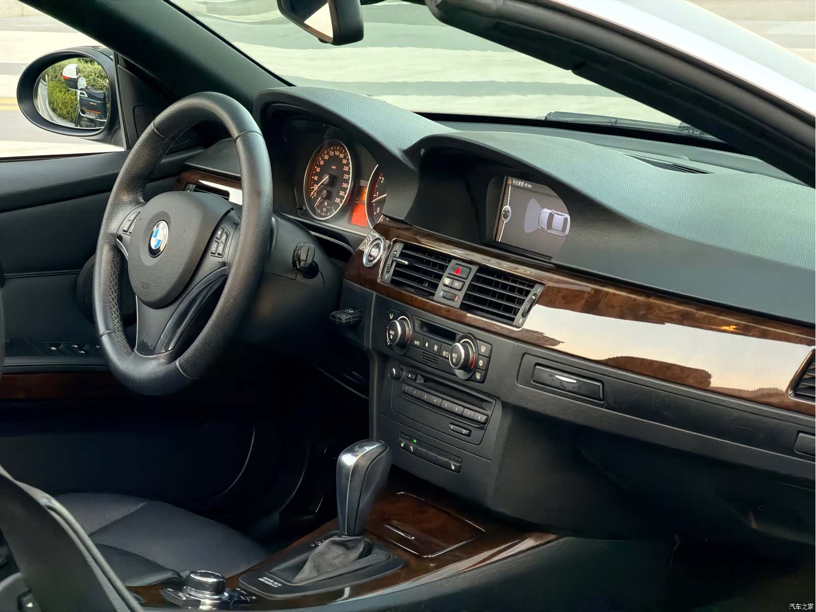 BMW 3 Series, 2009 11
