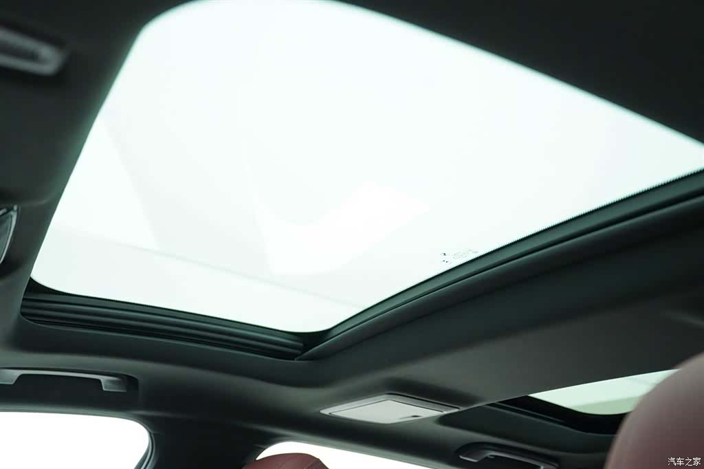 BMW 5 Series, 2024 12