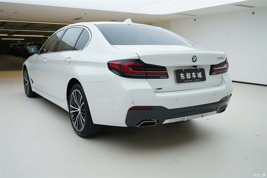 BMW 5 Series, 2024 4