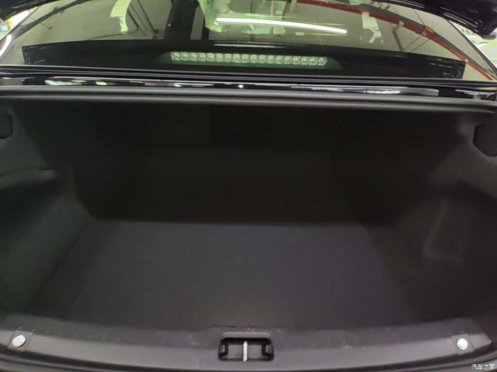 Volvo S90, 2019 19