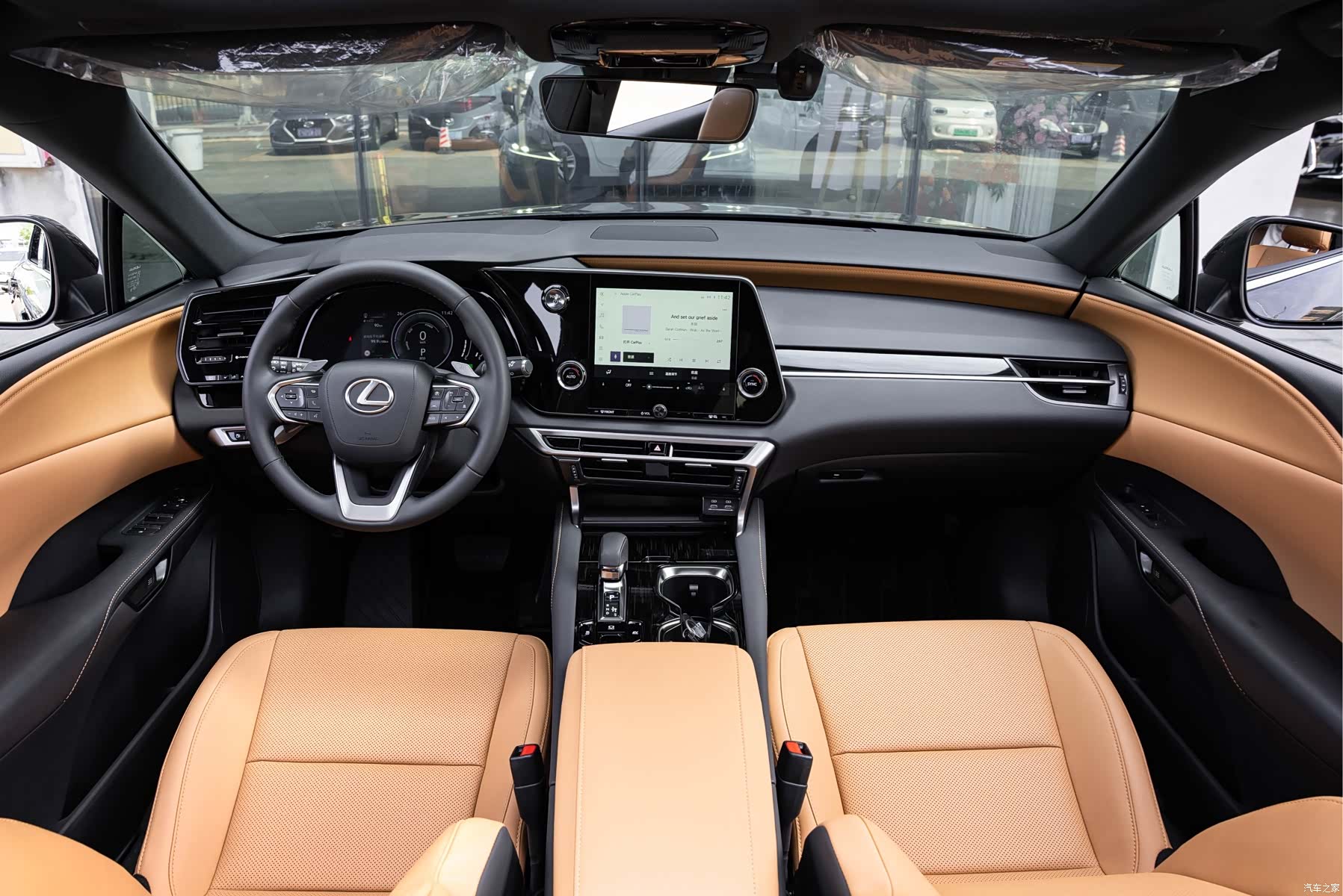 Lexus RX, 2023 13