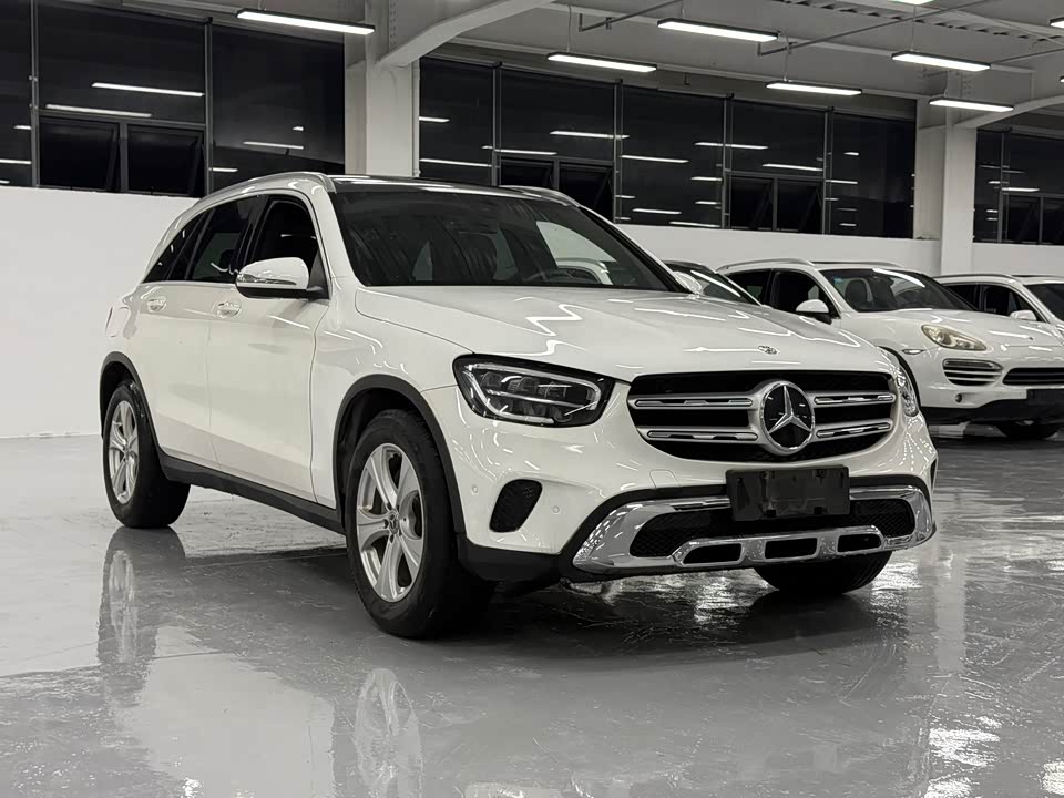 Mercedes-Benz GLC Mercedes-Benz GLC