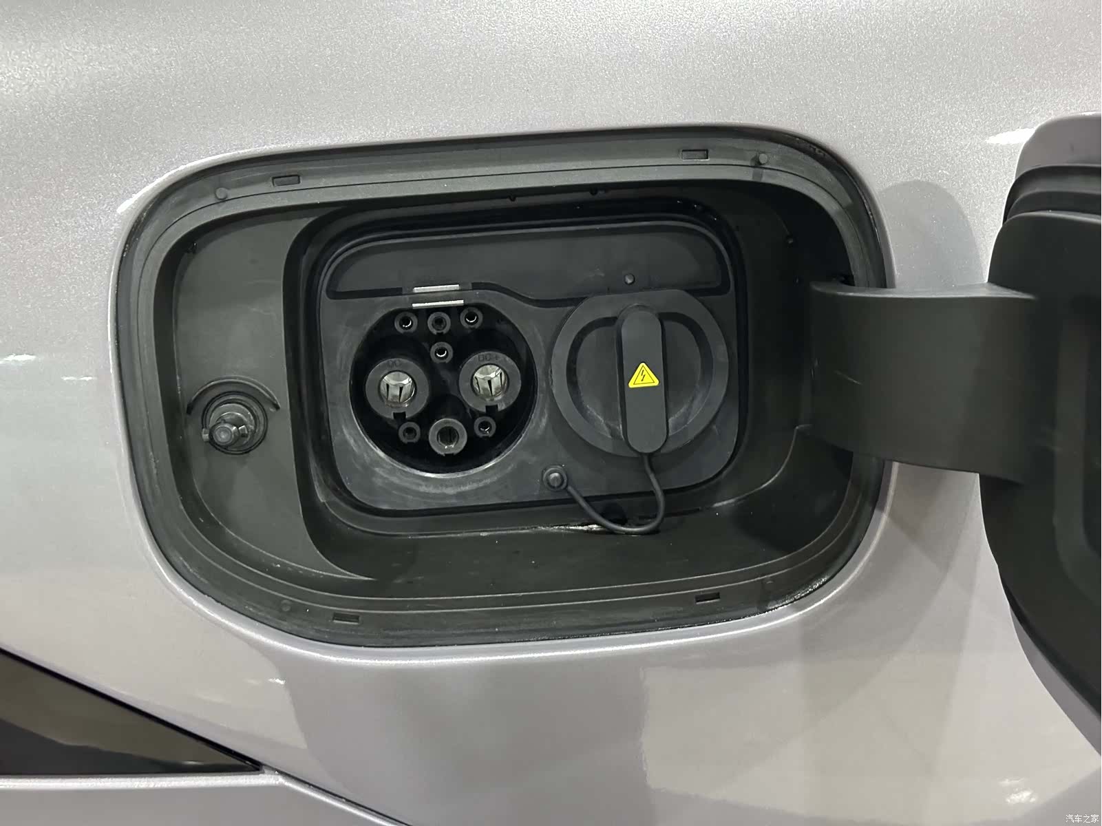 Xpeng P7, 2024 15