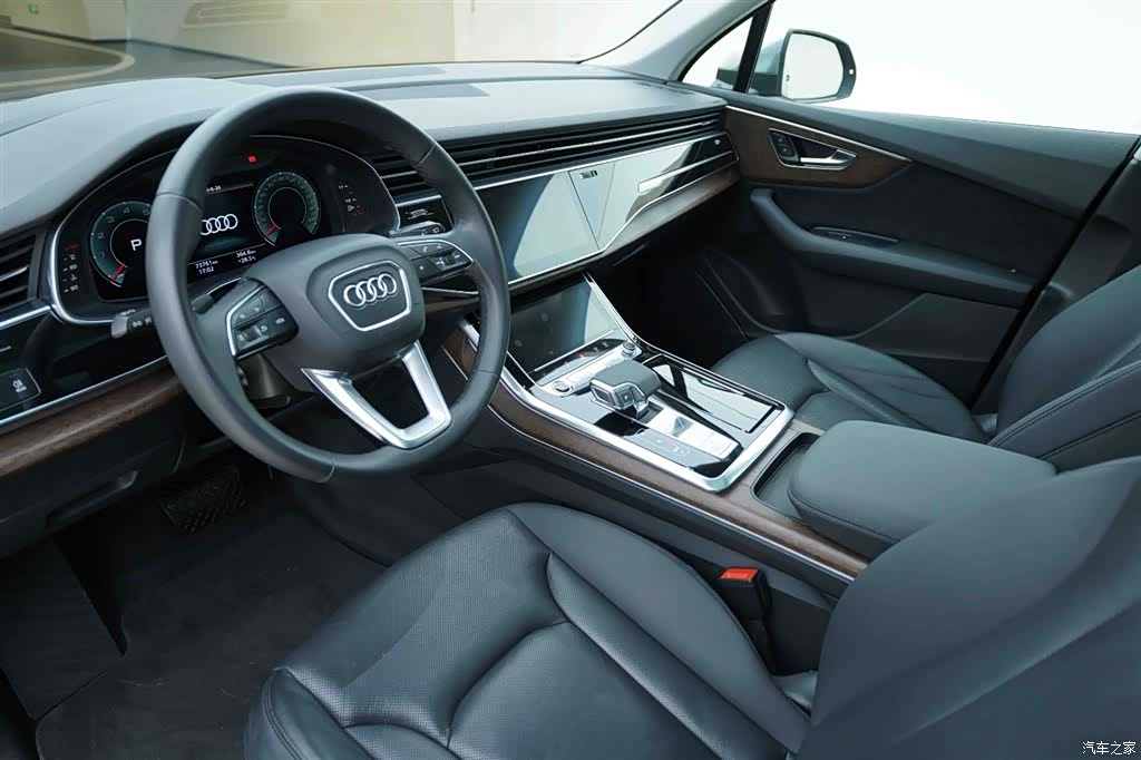 Audi Q7, 2021 10