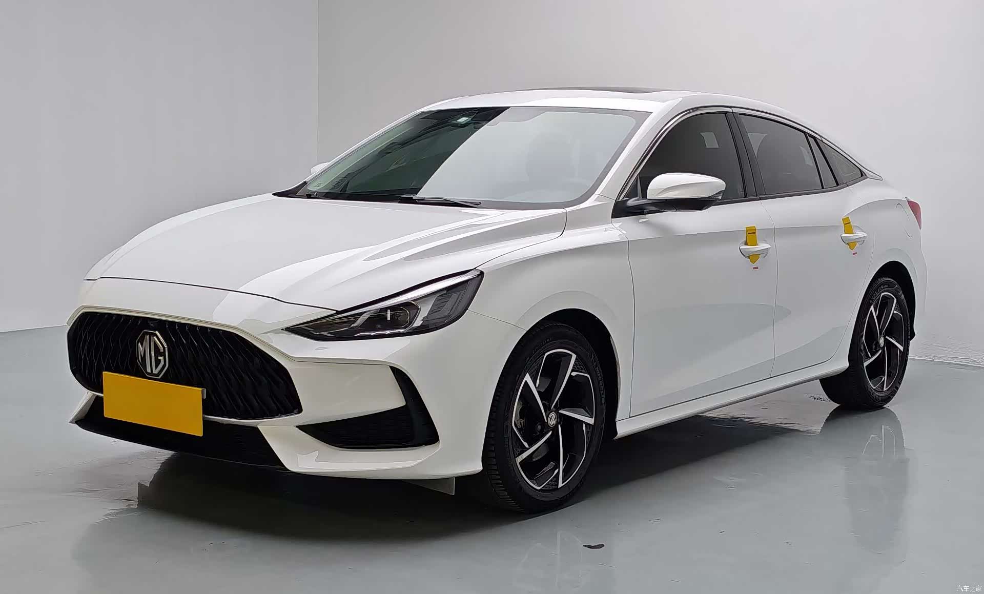 MG MG5, 2021 1