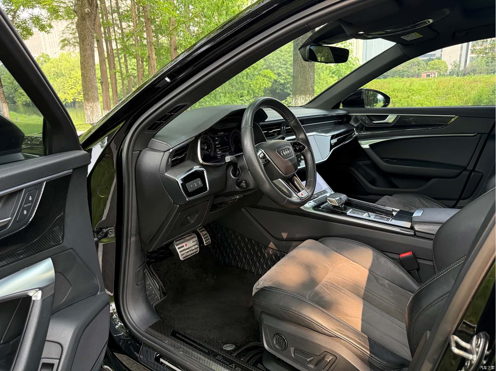 Audi A6L, 2020 9