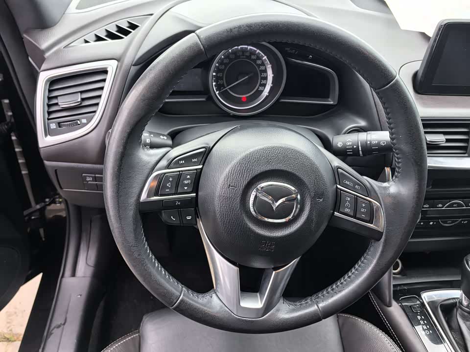 Mazda CX-4