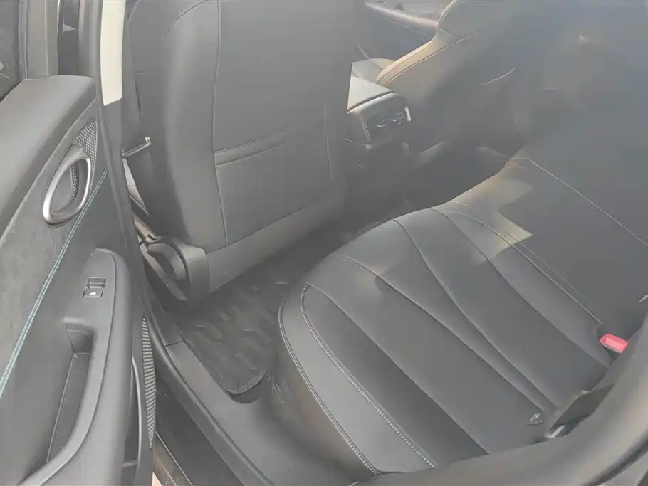 BYD Qin Yuan