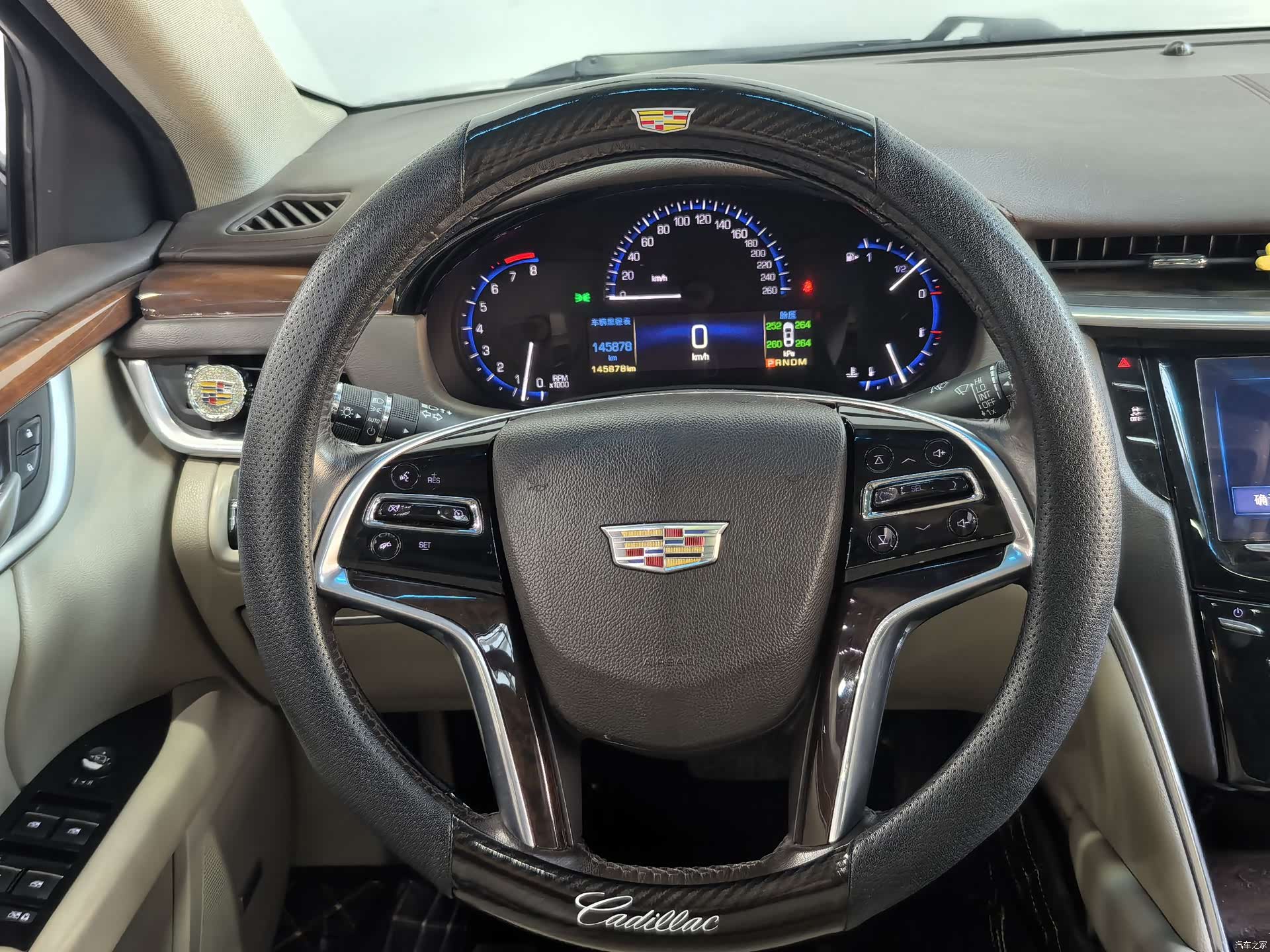 Cadillac XTS, 2016 7