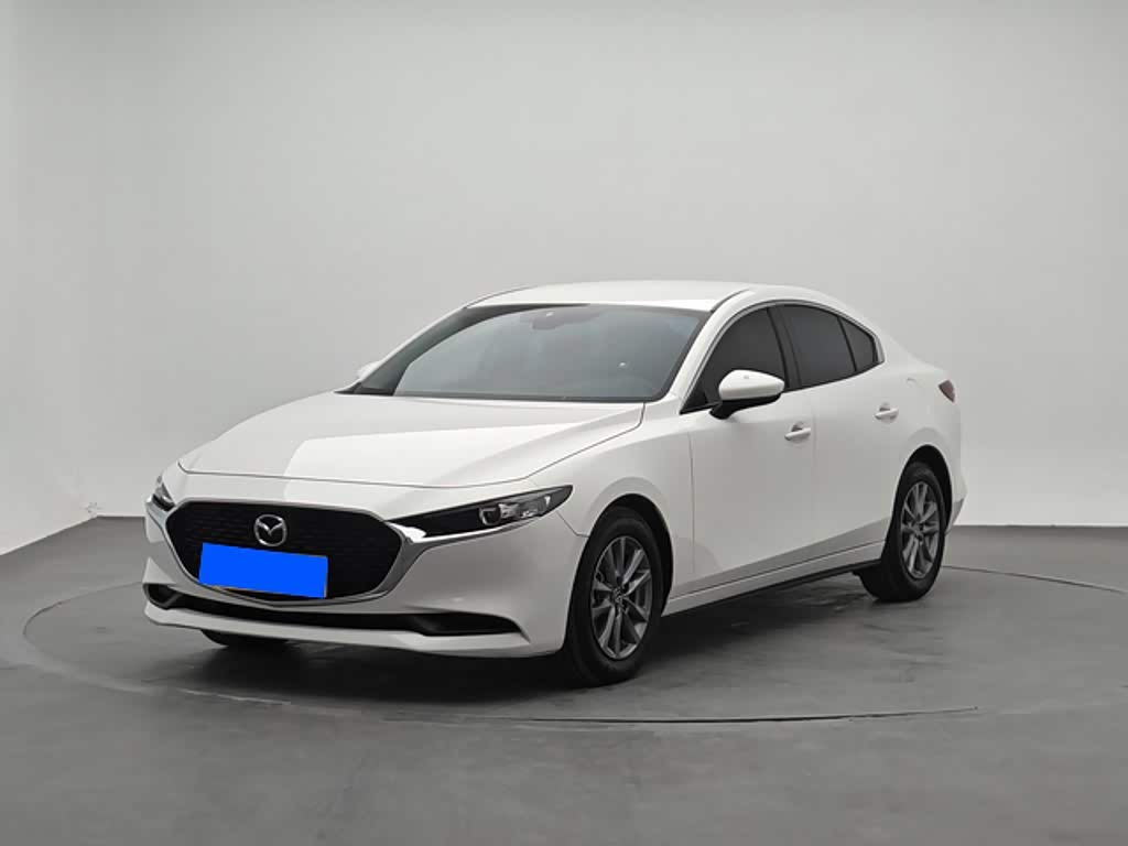 Mazda Mazda3 3 2023 2.0L AT