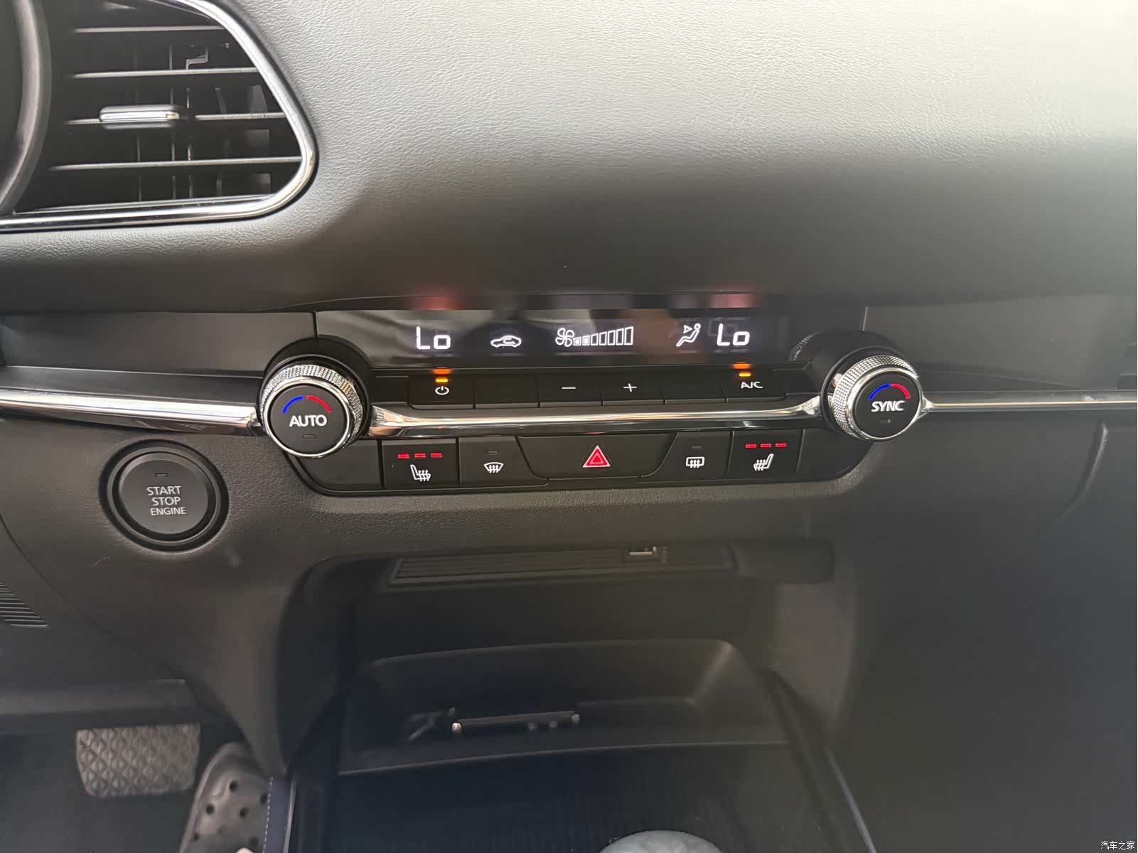 Mazda CX-30, 2022 15