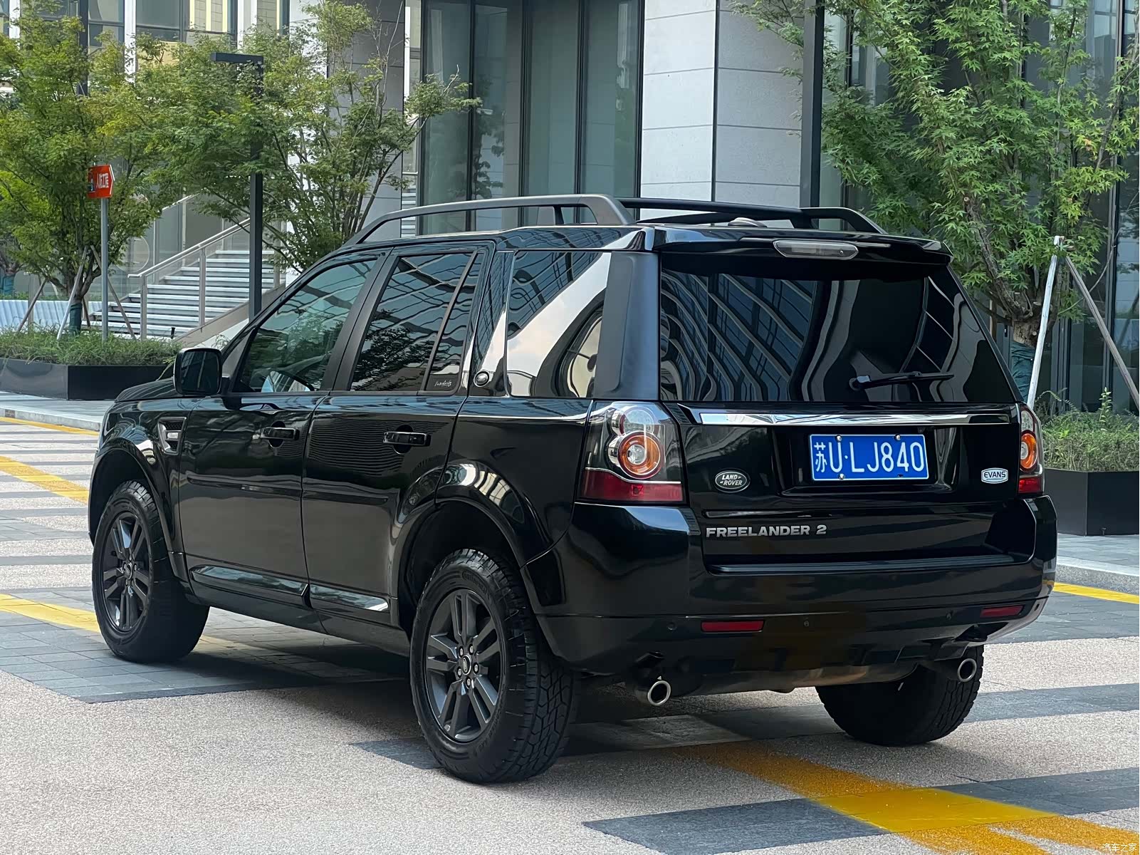 Land Rover Si4, 2015 28