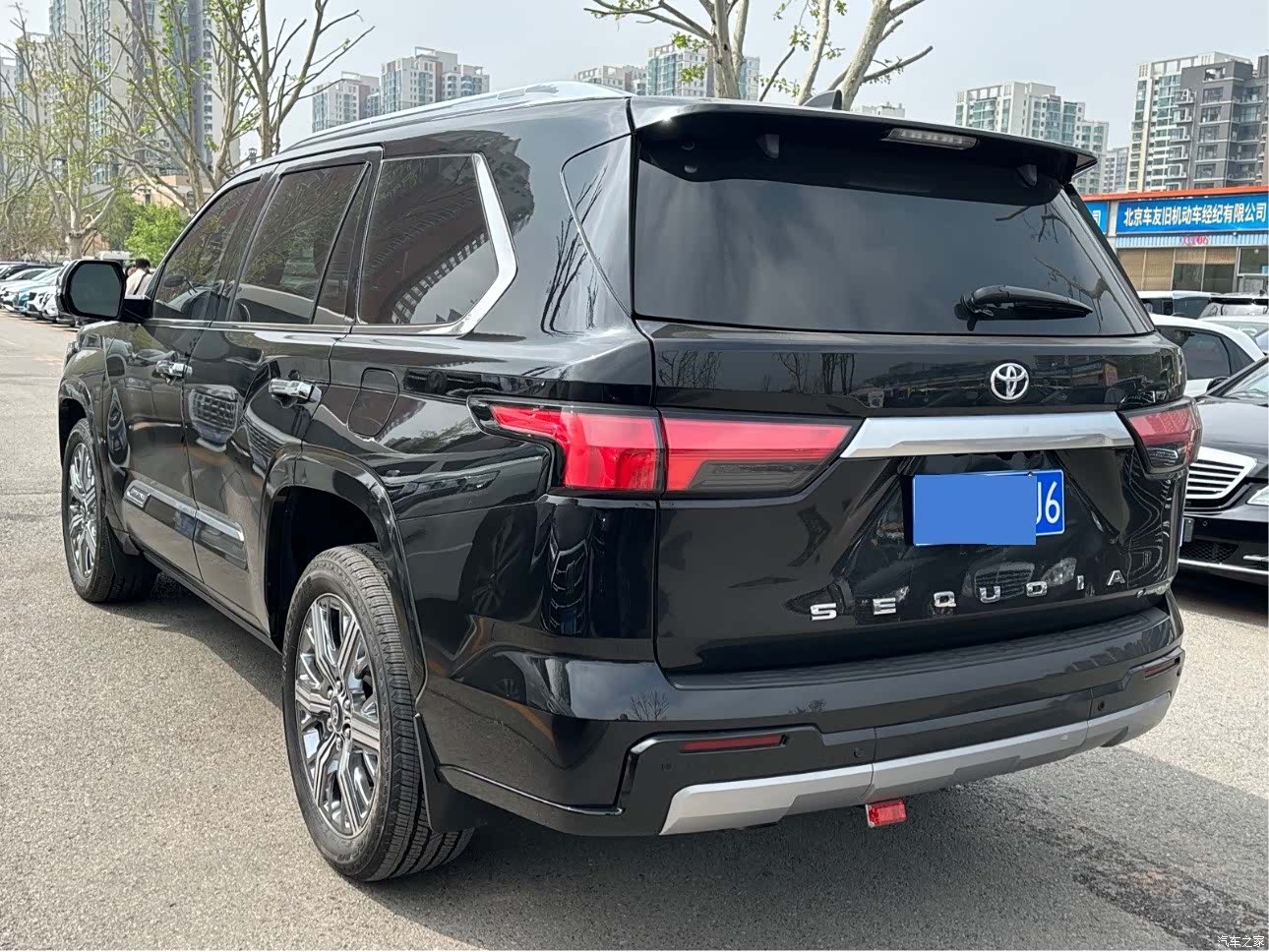 Toyota Sequoia, 2026 6