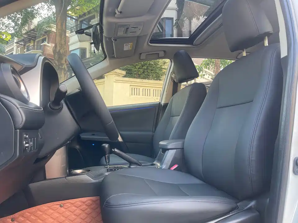 Toyota RAV4 Rongfang