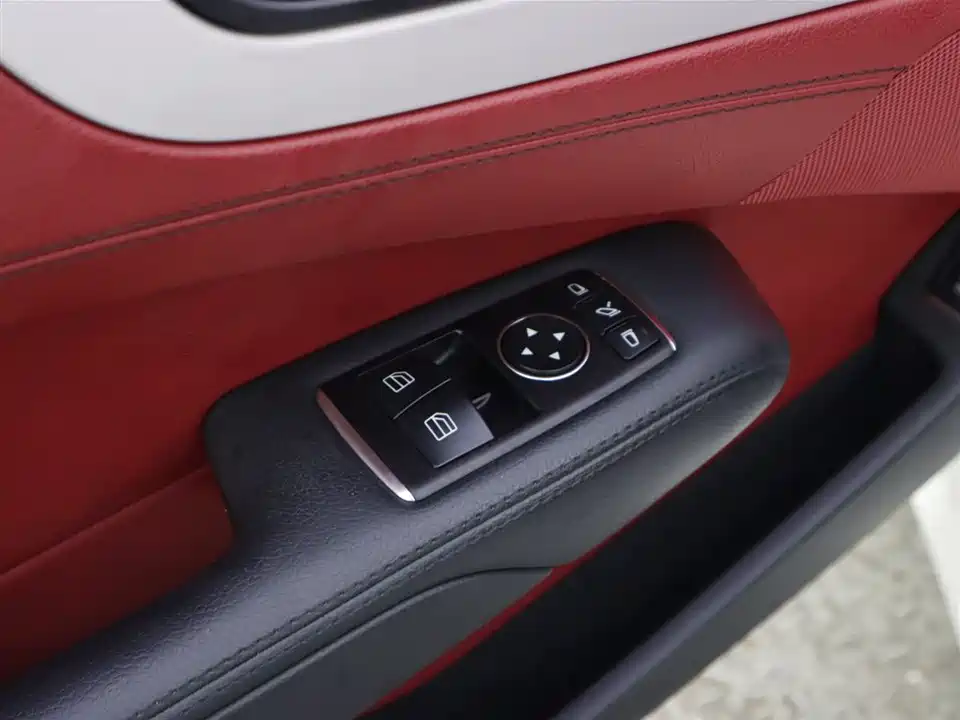 Mercedes-Benz SL class