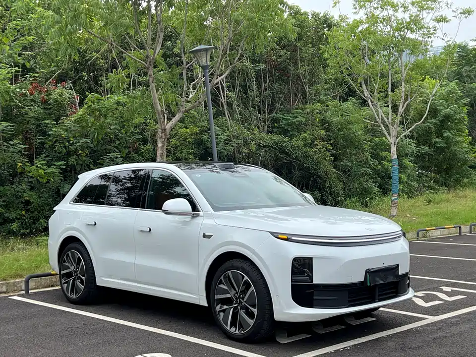Li Auto Ideal L6