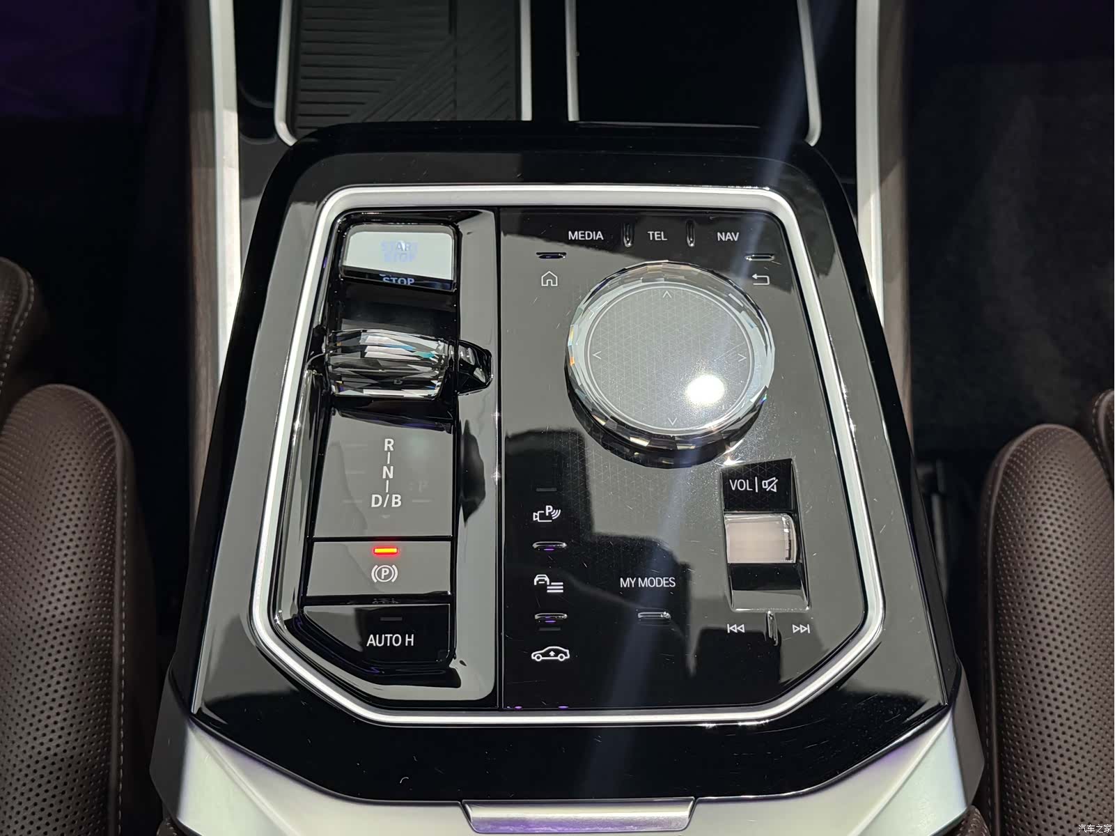 BMW i7, 2024 9