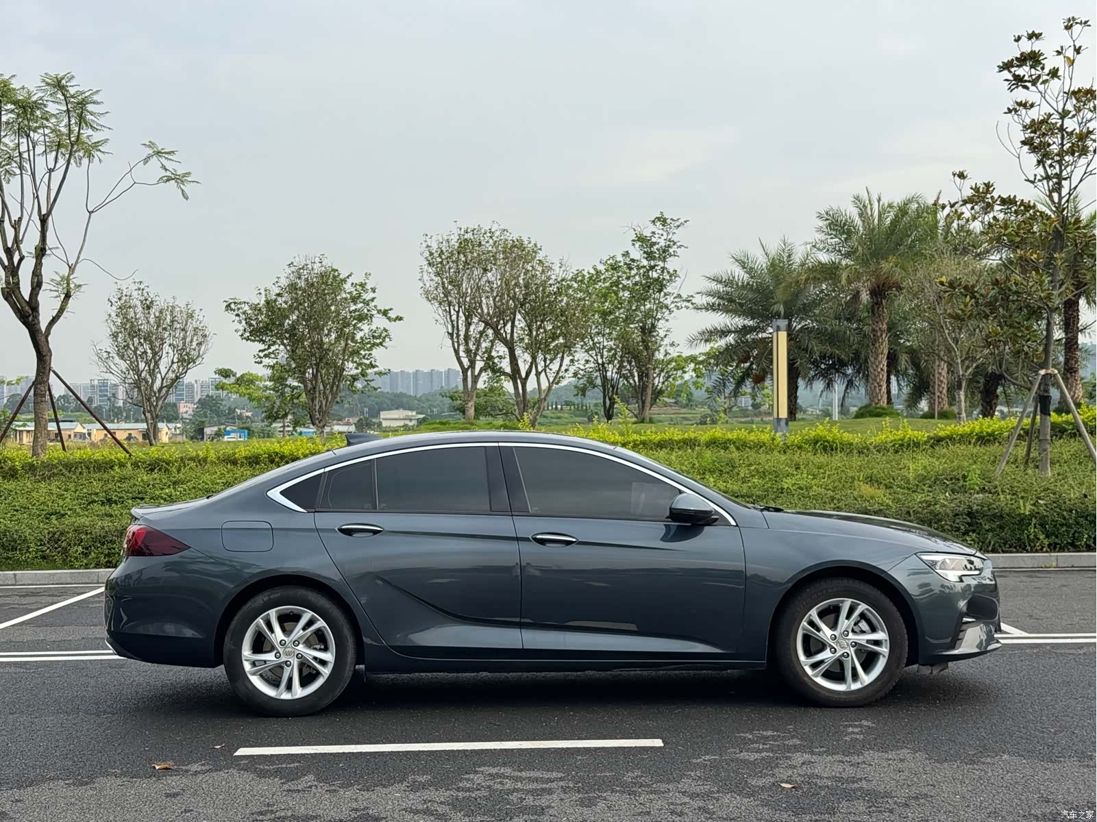 Buick Regal, 2021 4