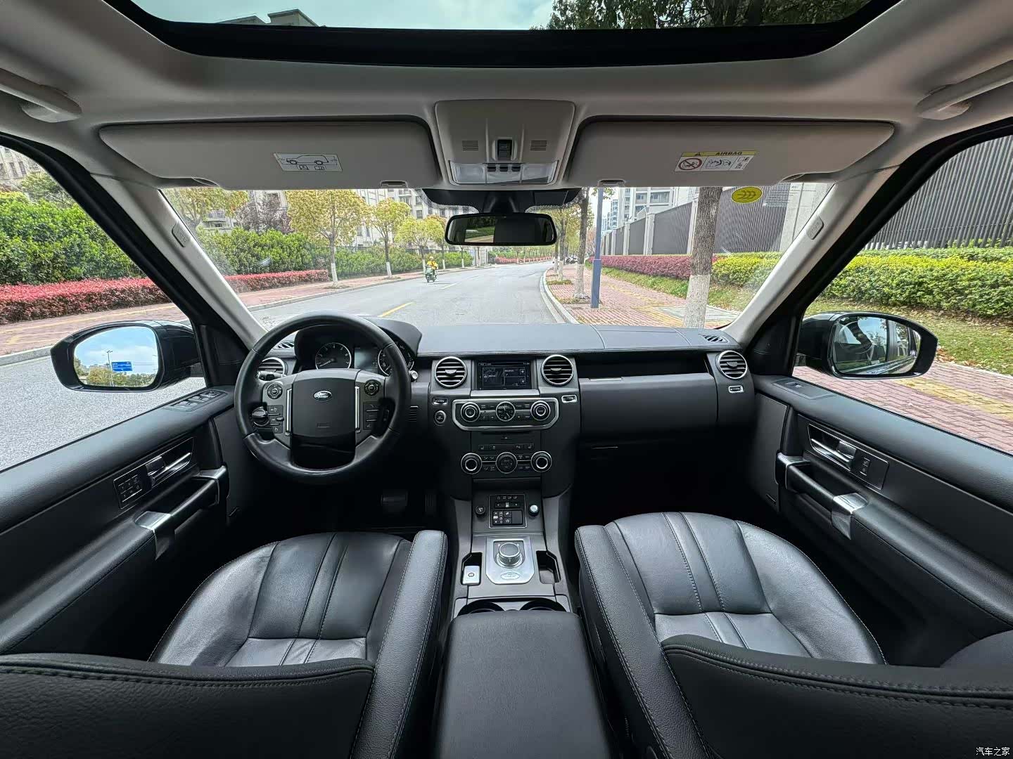 Land Rover Discovery, 2016 11